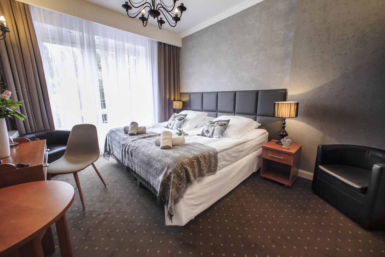 Rezydencja Pod Teznia & Spa Inowroclaw Luaran gambar